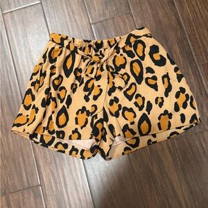 Peach Love California High Waist Leopard Print Shorts